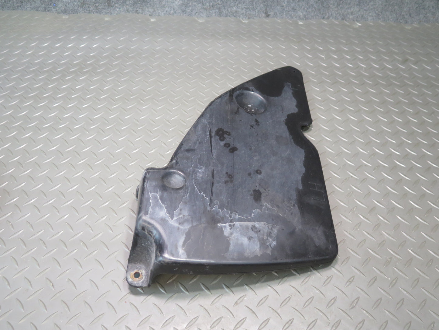 01-06 Lexus LS430 UCF30L Set of 2 Rear Differential Shield Trim Panel OEM