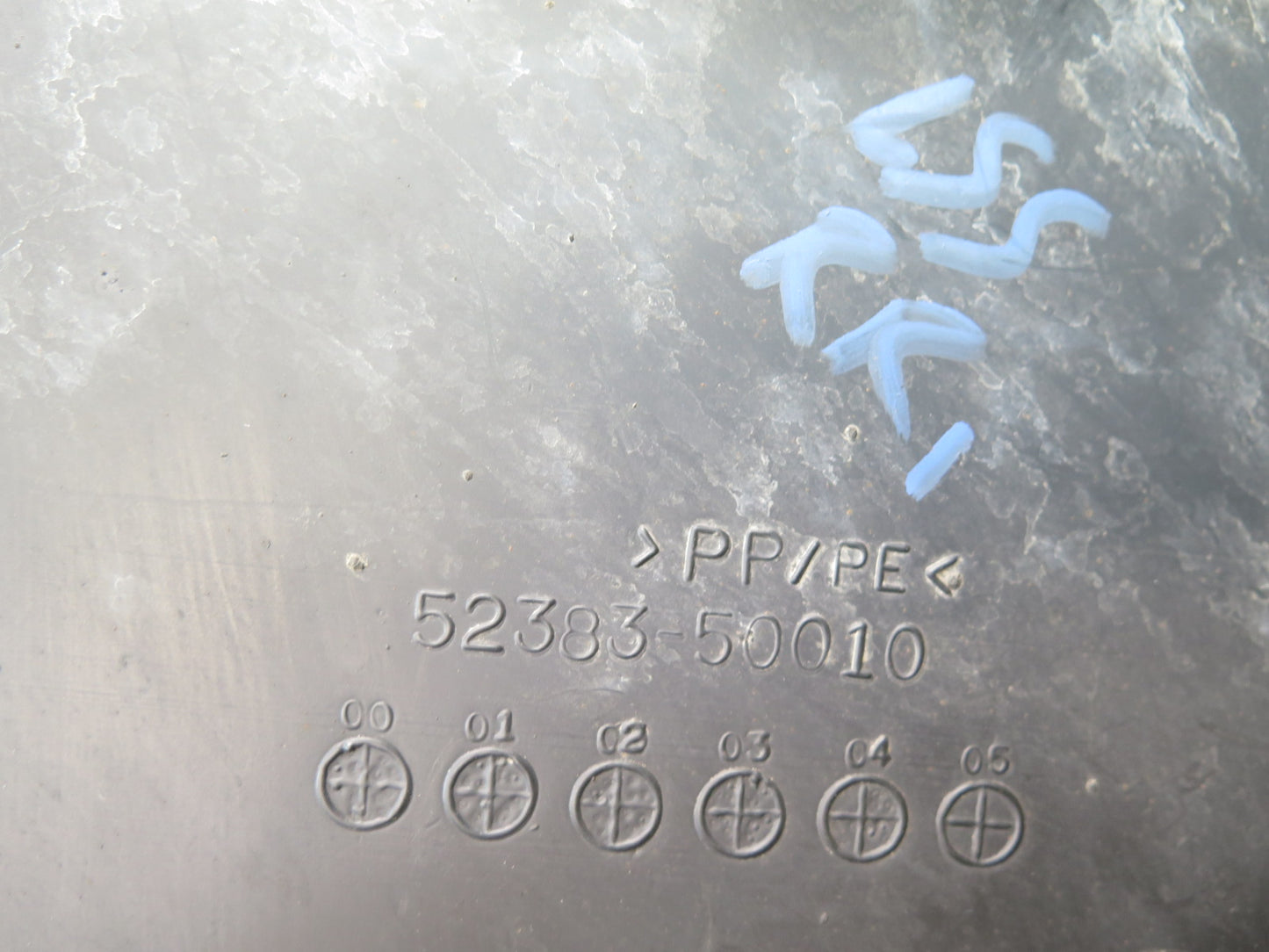 01-06 Lexus LS430 UCF30L Set of 2 Rear Differential Shield Trim Panel OEM