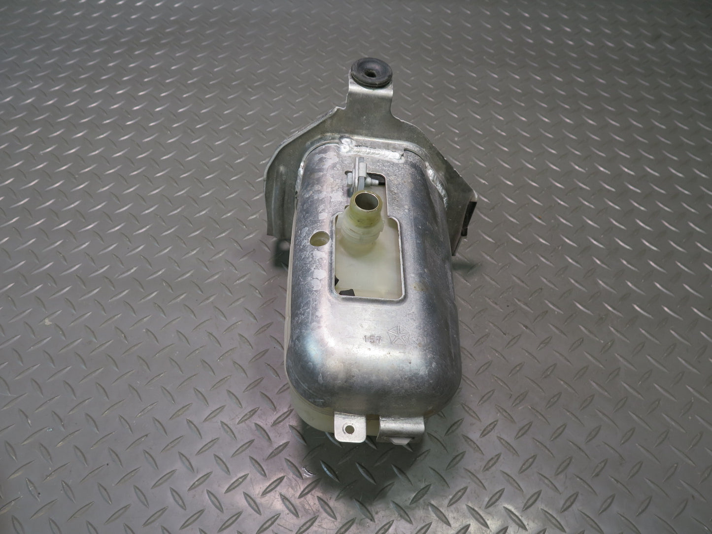 18-23 Jeep Wrangler JL Engine Coolant Expansion Overflow Reservoir Tank OEM