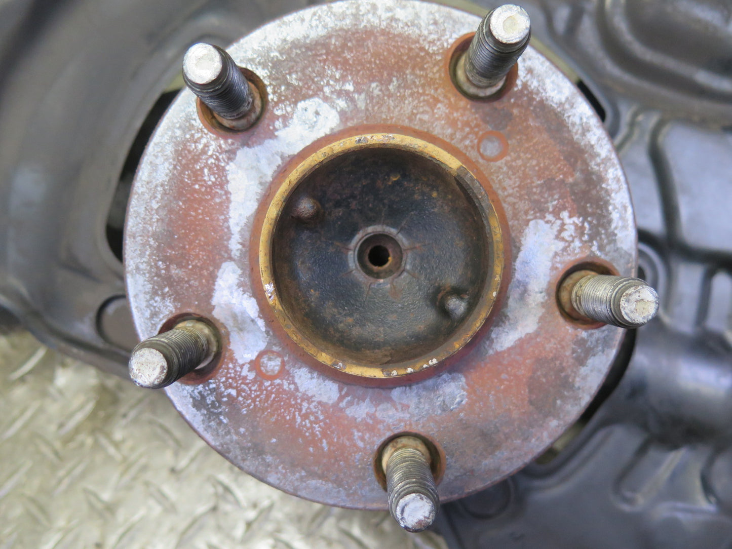 01-06 Lexus LS430 UCF30L RWD Front Right Spindle Knuckle Wheel Hub Bearing OEM