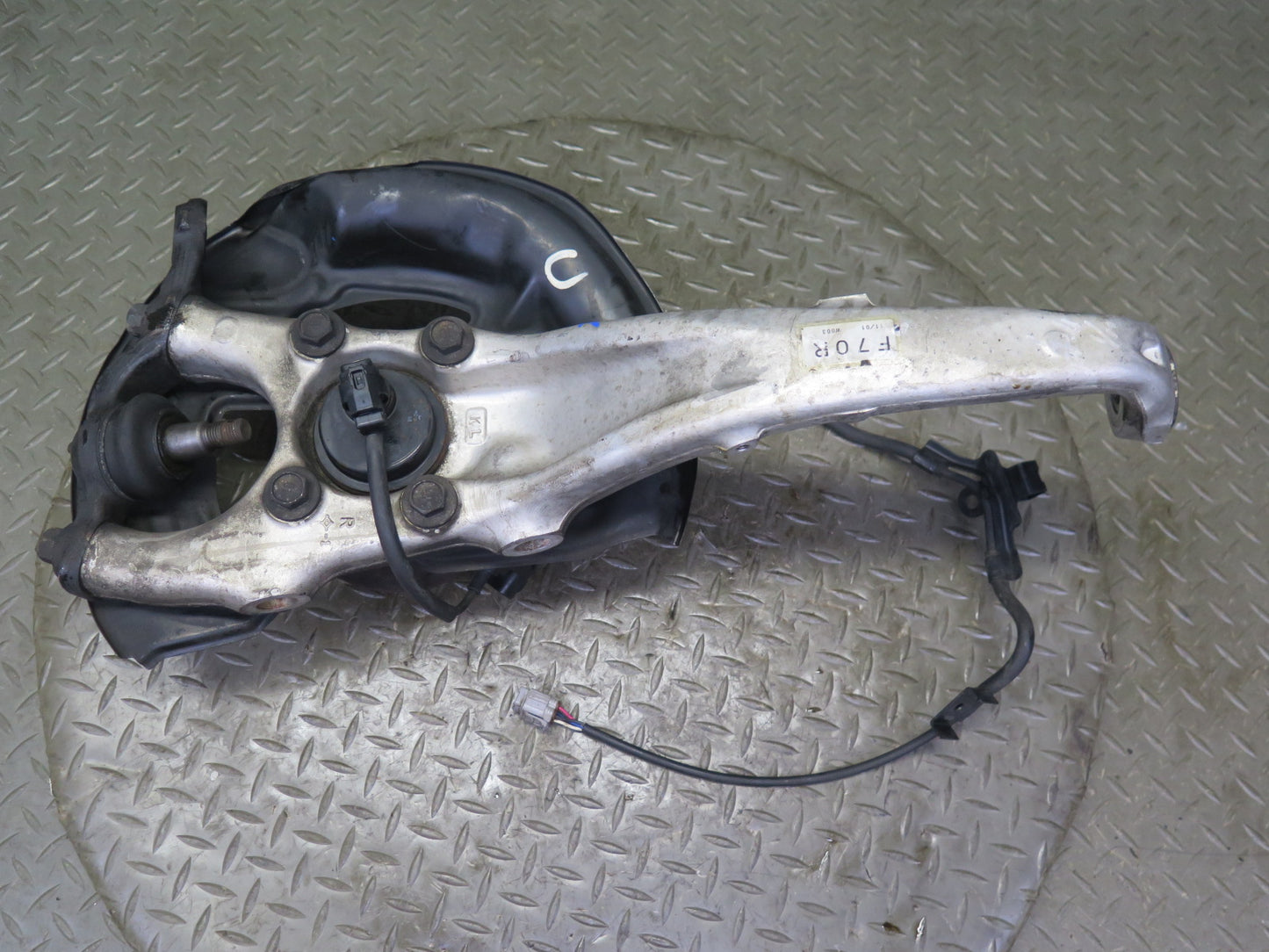 01-06 Lexus LS430 UCF30L RWD Front Right Spindle Knuckle Wheel Hub Bearing OEM