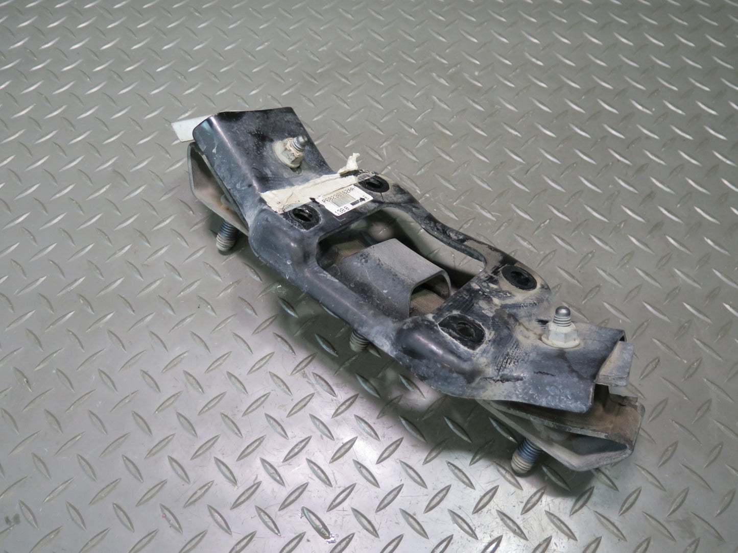 18-26 Jeep Wrangler JL Automatic Transmission  Rear Mount 68236162AA OEM