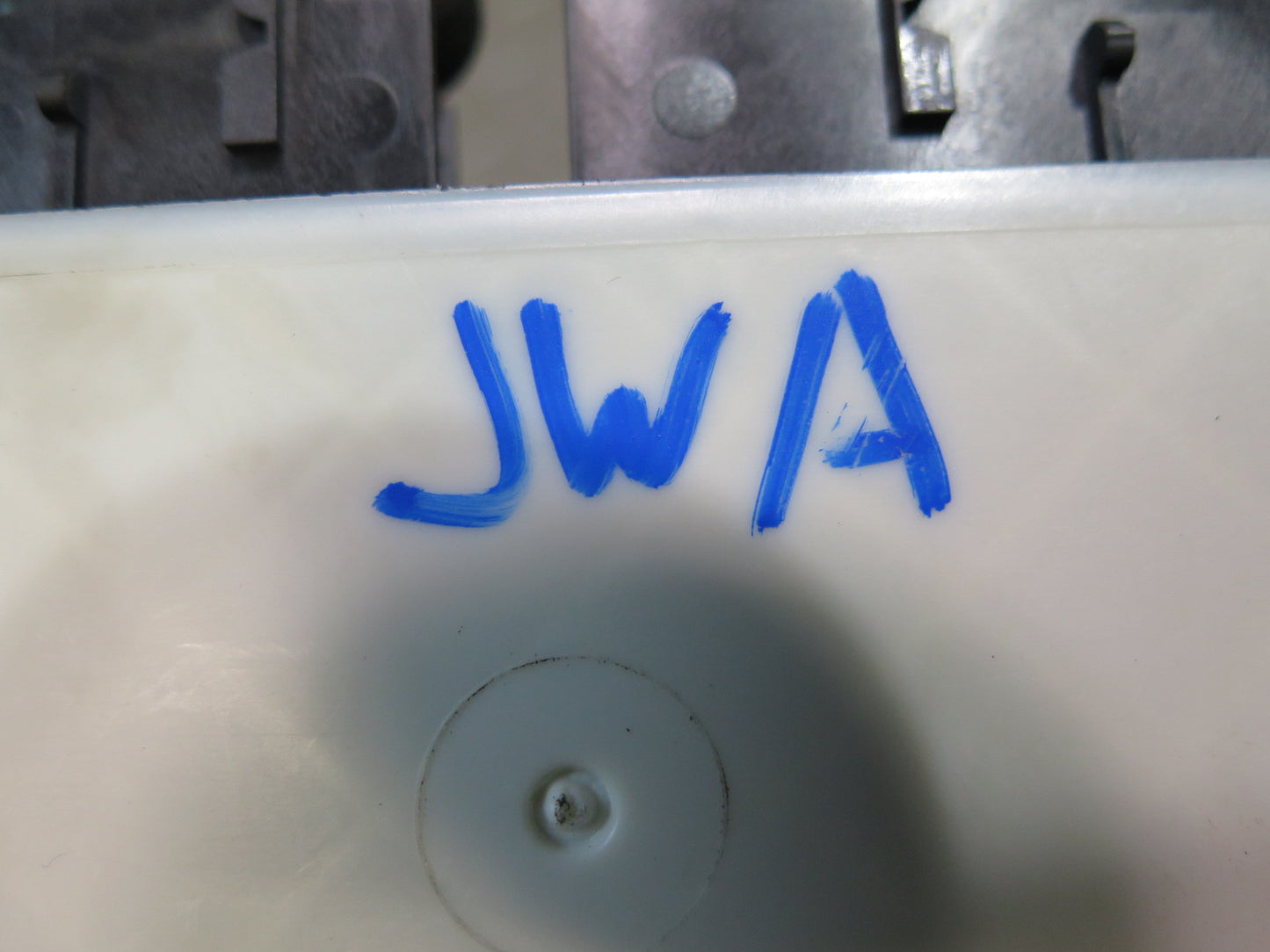 18-23 Jeep Wrangler JL Restraint Computer Control Module 68398609AB OEM