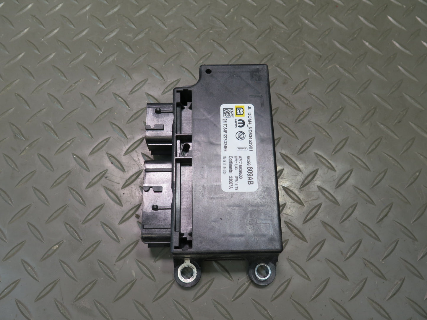 18-23 Jeep Wrangler JL Restraint Computer Control Module 68398609AB OEM