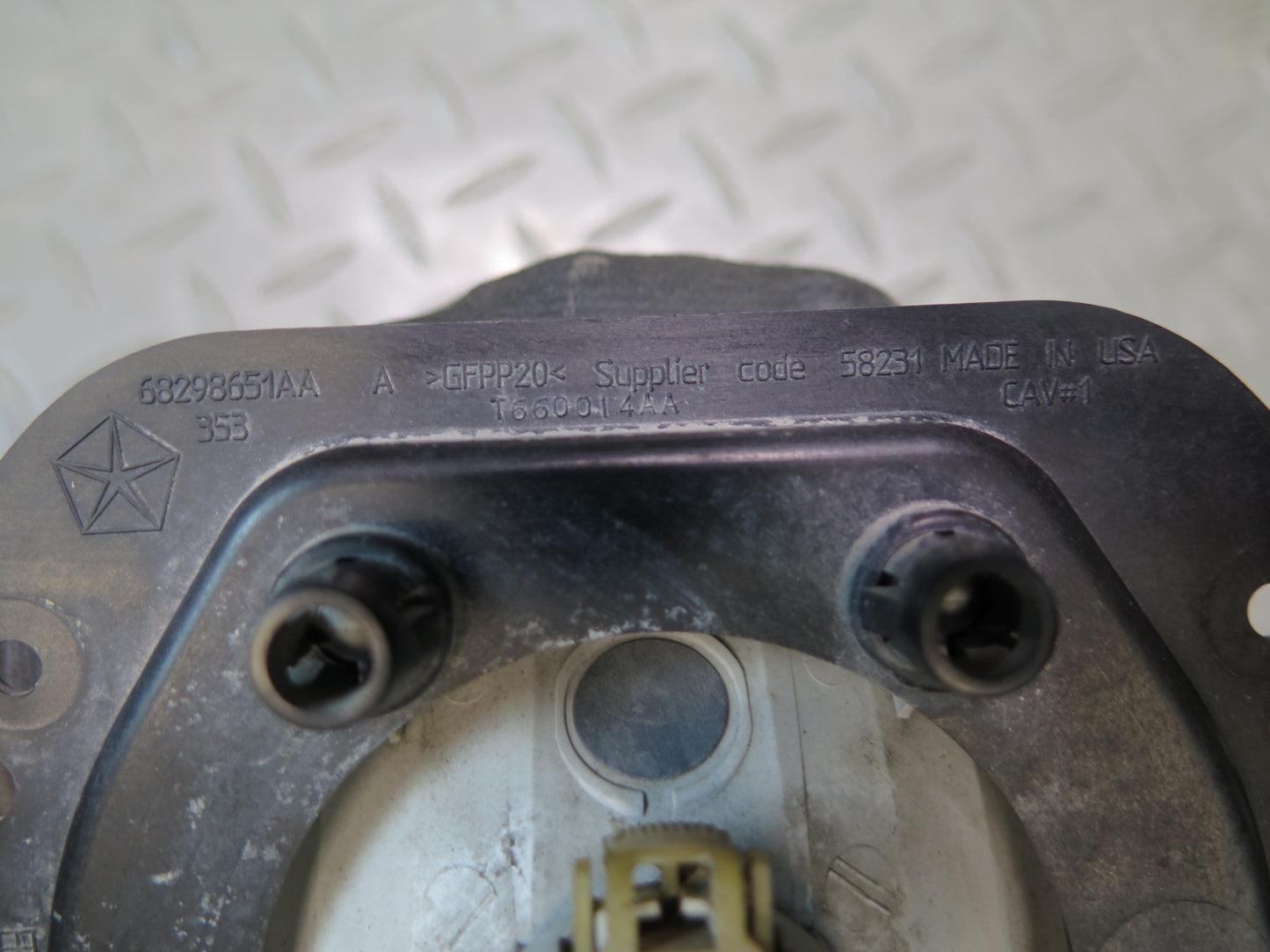 18-23 Jeep Wrangler JL Set of 2 Front Left & Right Fog Light Lamp OEM