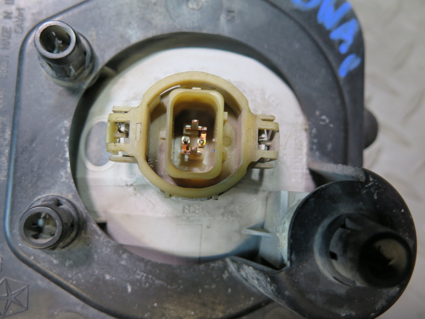 18-23 Jeep Wrangler JL Set of 2 Front Left & Right Fog Light Lamp OEM