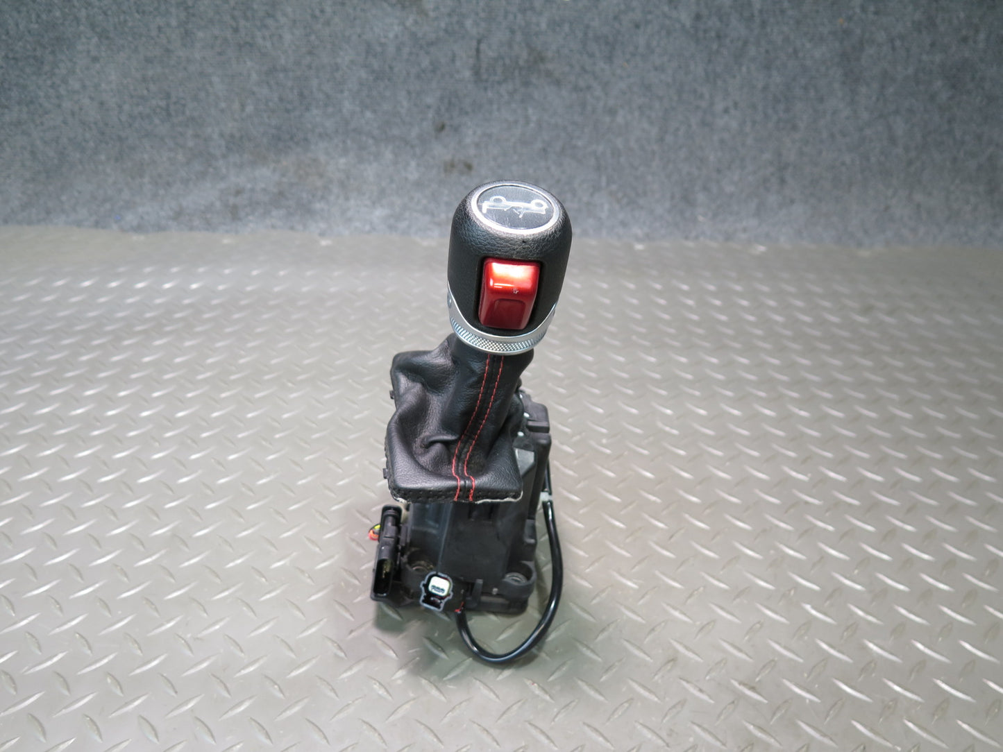 18-23 Jeep Wrangler JL A/T Automatic Transmission Gear Shifter Selector OEM