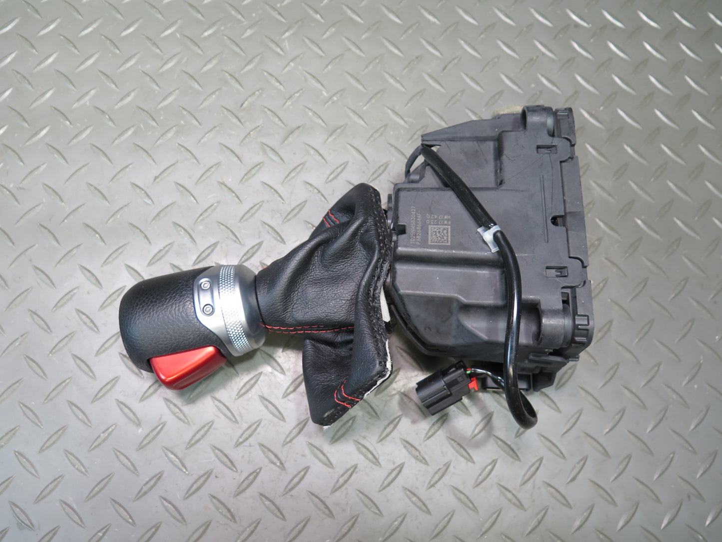 18-23 Jeep Wrangler JL A/T Automatic Transmission Gear Shifter Selector OEM