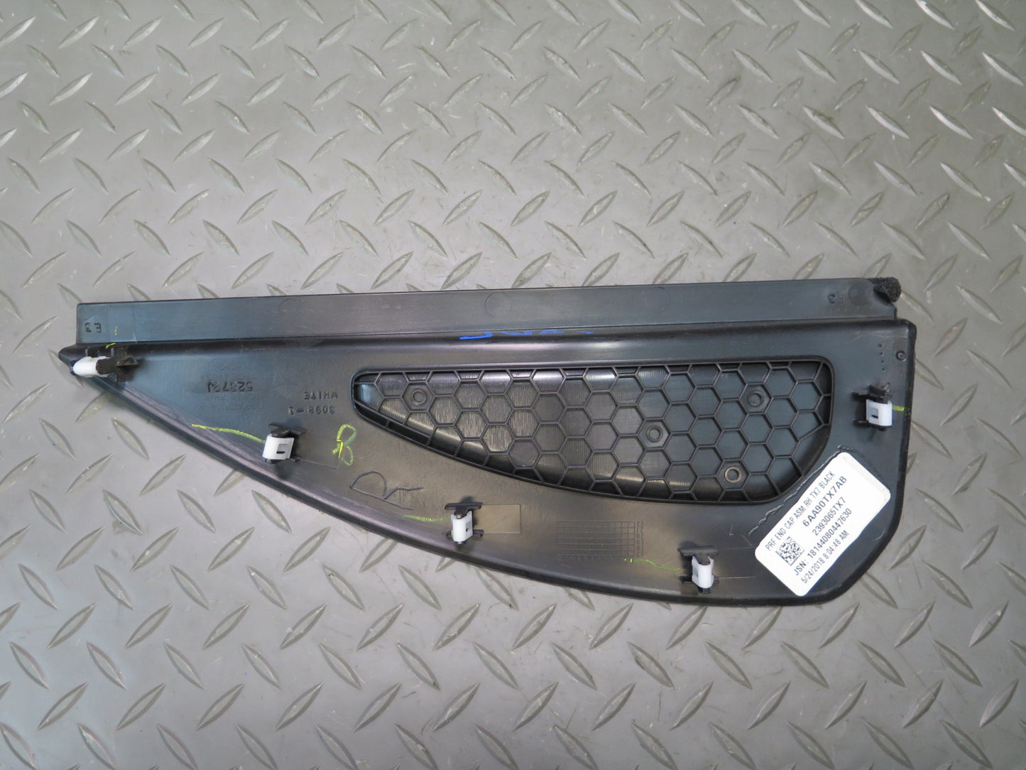 18-23 Jeep Wrangler JL Set of 2 Dash Front Left & Right END Trim Cap Cover OEM