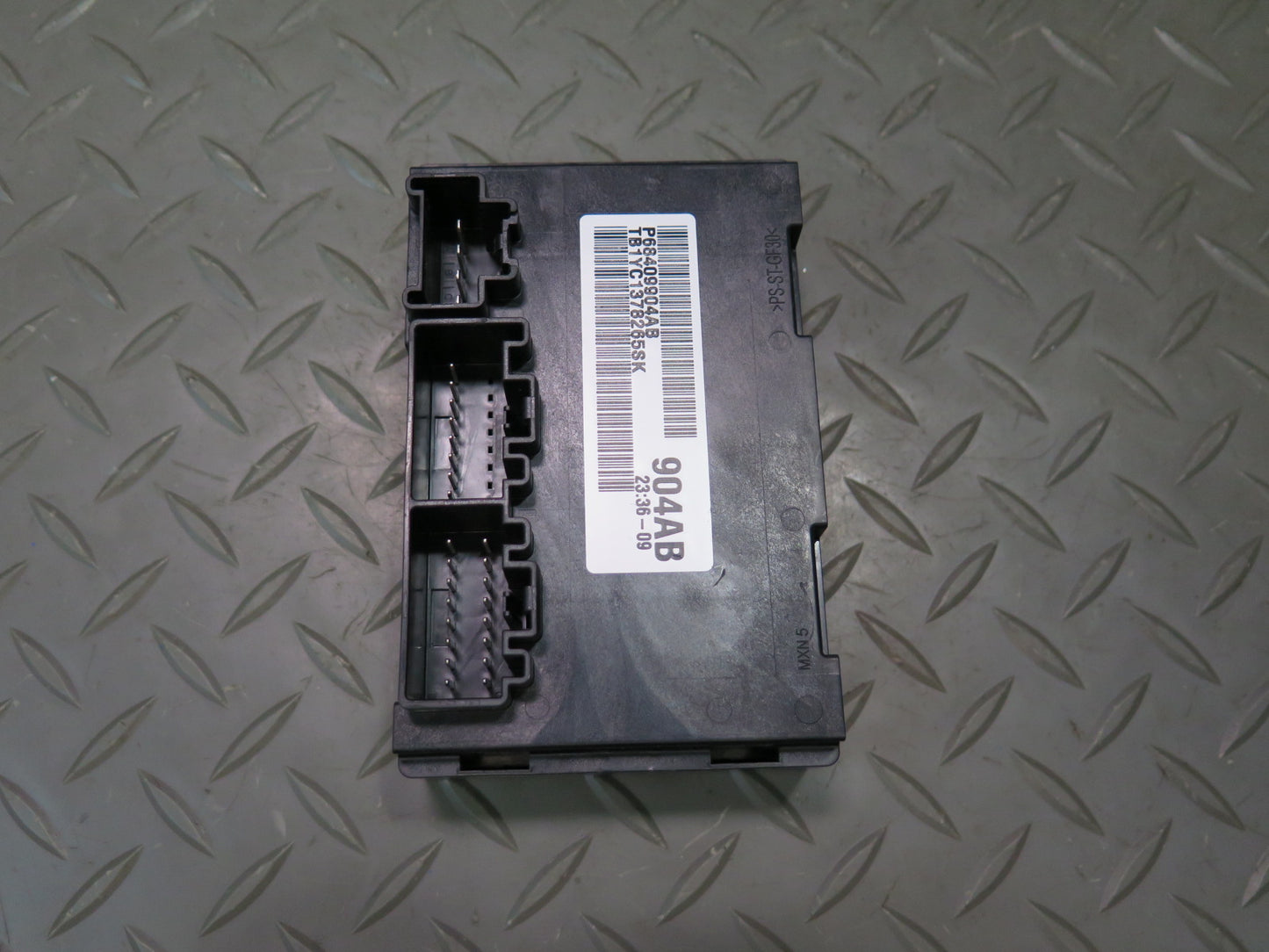 18-20 Jeep Wrangler JL Transfer Case Control Module 68409904AB OEM