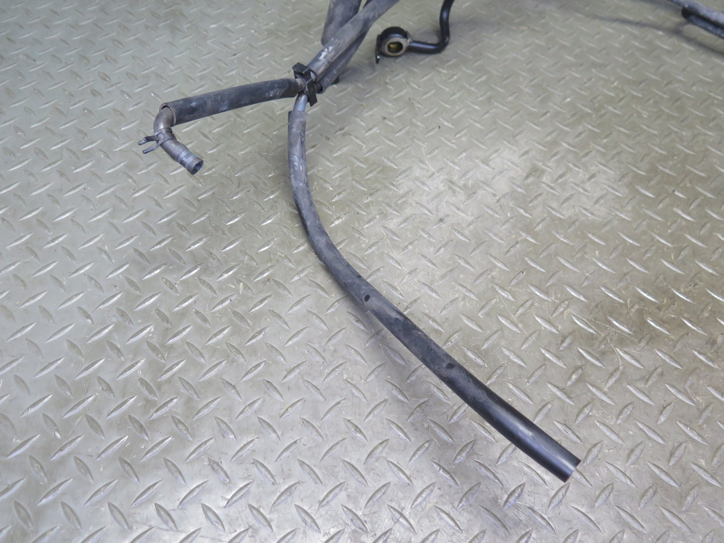 01-06 Lexus UCF30L LS430 Power Steering Pressure Hose Line Tube Pipe OEM