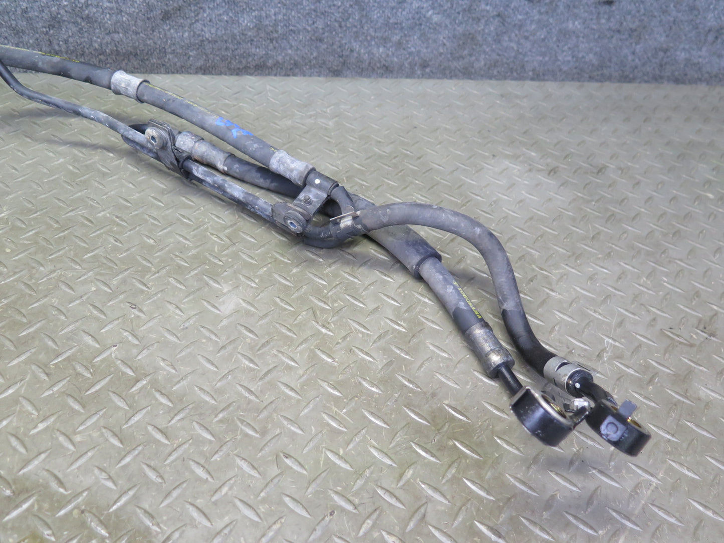01-06 Lexus UCF30L LS430 Power Steering Pressure Hose Line Tube Pipe OEM