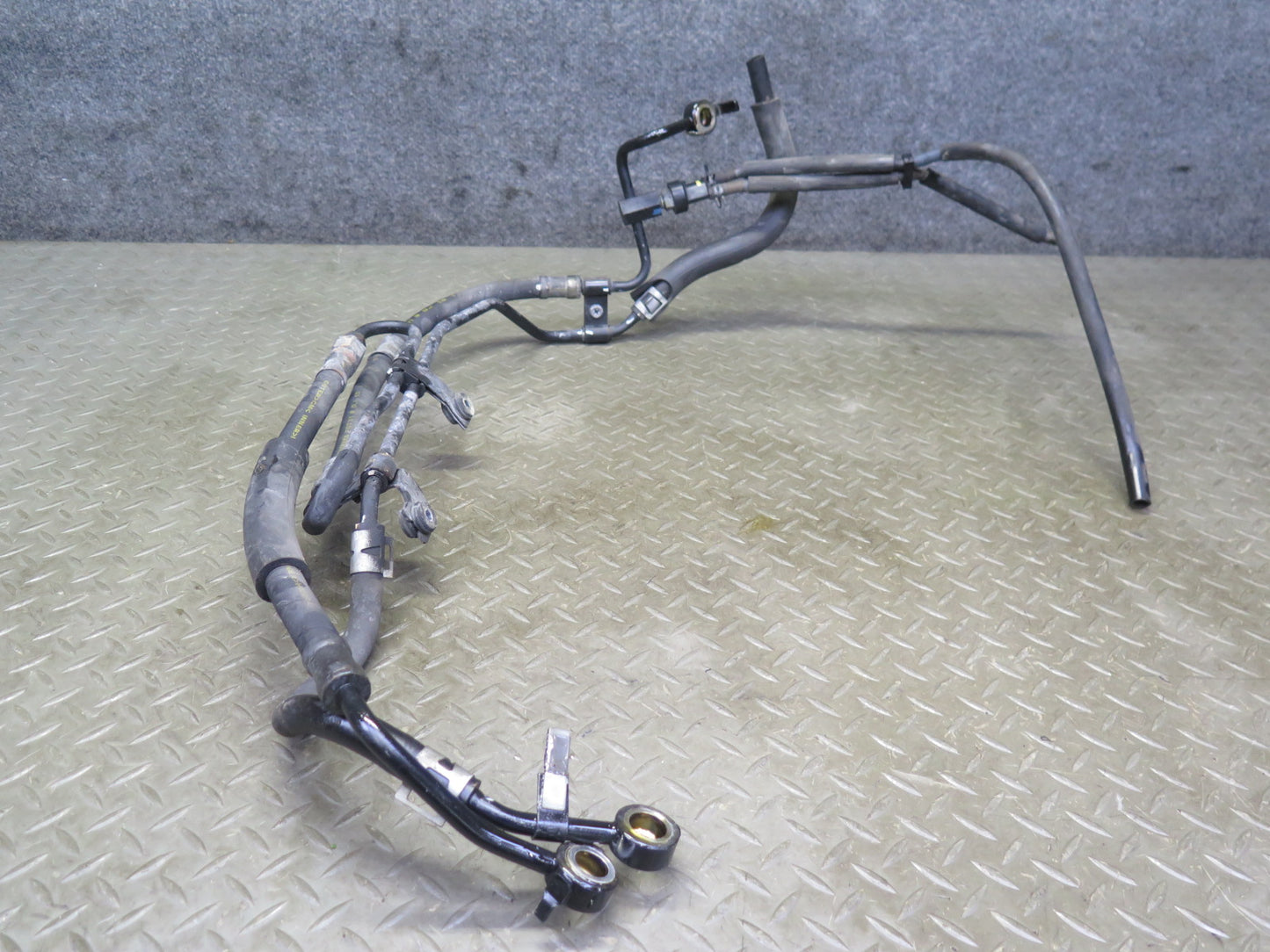 01-06 Lexus UCF30L LS430 Power Steering Pressure Hose Line Tube Pipe OEM
