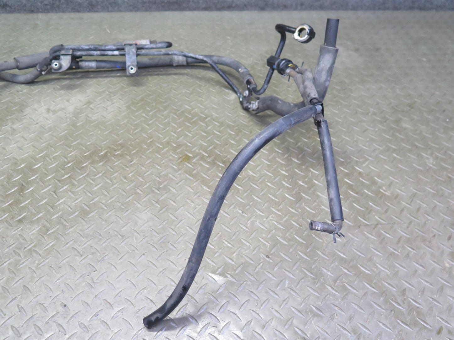 01-06 Lexus UCF30L LS430 Power Steering Pressure Hose Line Tube Pipe OEM