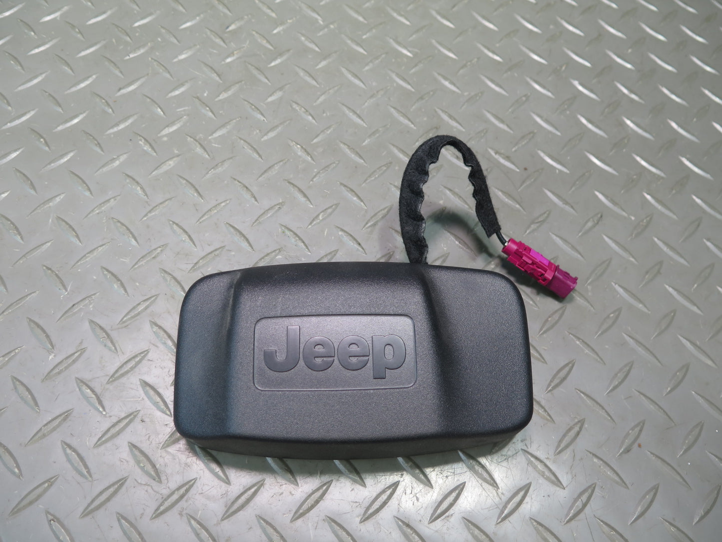 18-23 Jeep Wrangler JL Satellite Radio Antenna Module 68293962AA OEM