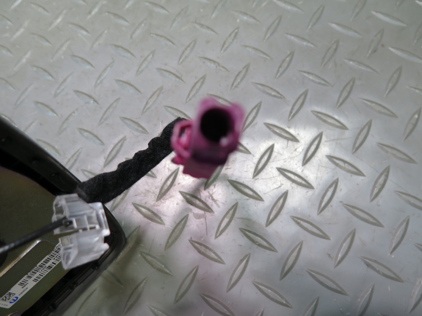 18-23 Jeep Wrangler JL Satellite Radio Antenna Module 68293962AA OEM