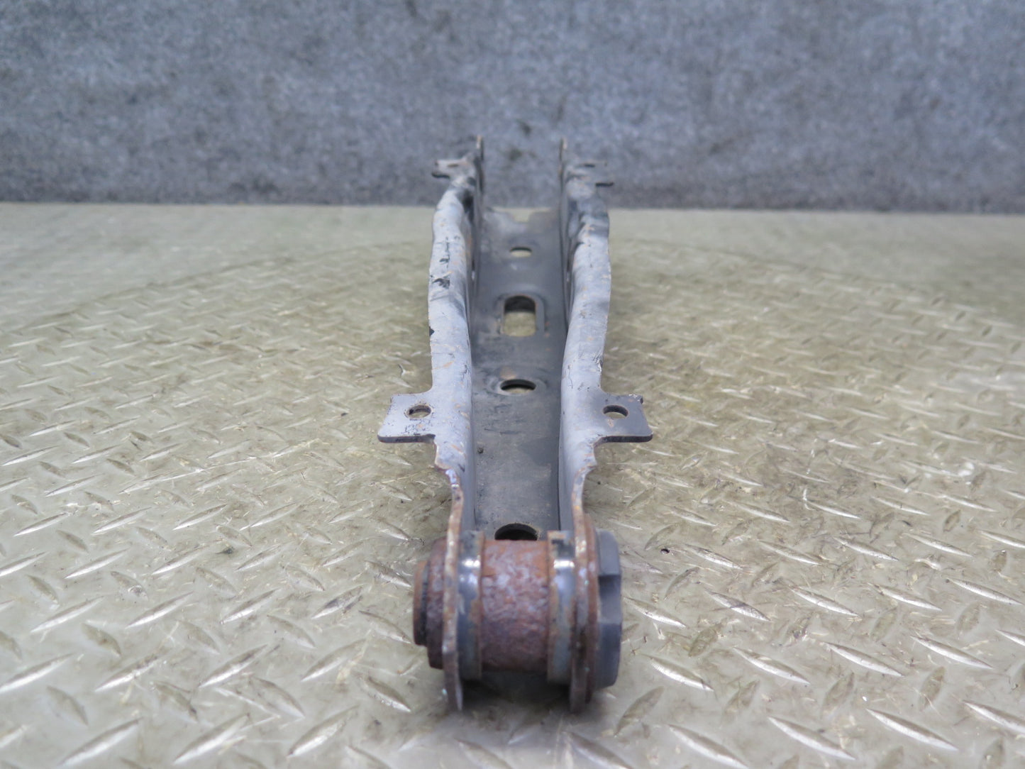 02-10 Lexus SC430 Set of 2 Rear Left Suspension Lower Control Arm 104K Miles OEM