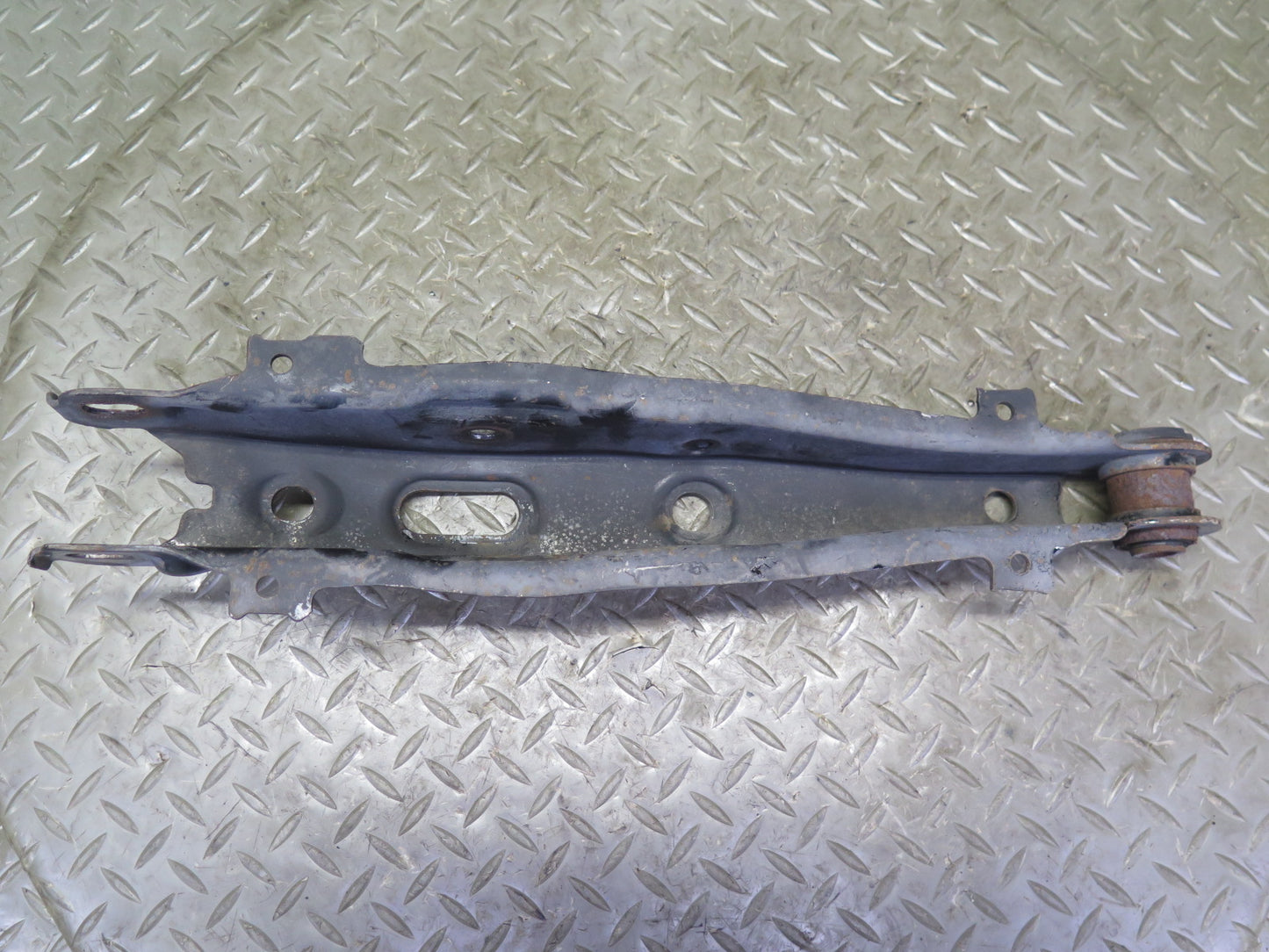 02-10 Lexus SC430 Set of 2 Rear Left Suspension Lower Control Arm 104K Miles OEM