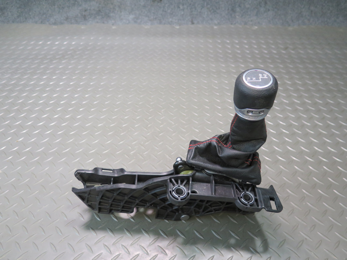 18-26 Jeep Wrangler JL Transfer Case Gear Shift Shifter 68285852AC OEM