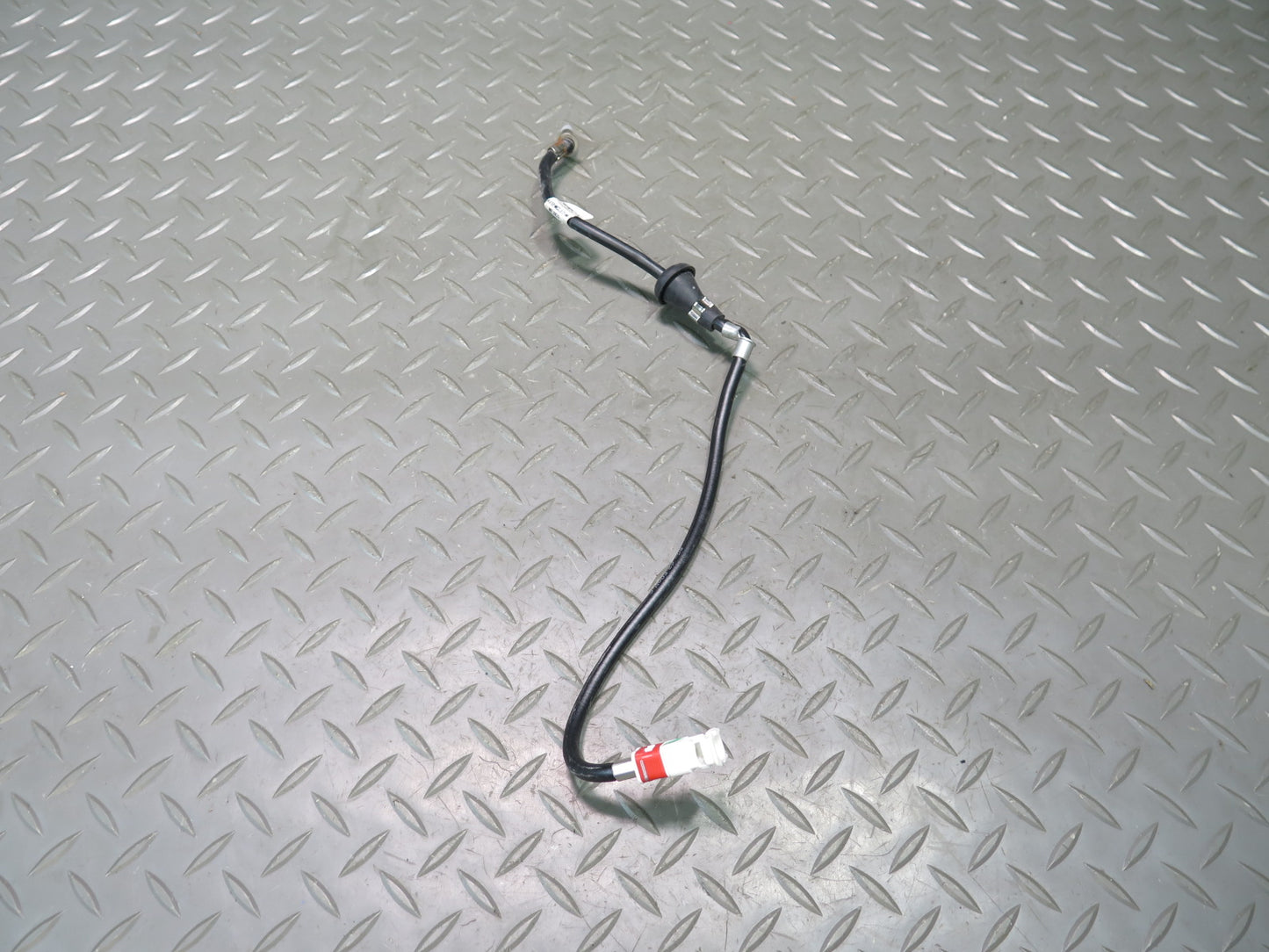 18-23 Jeep Wrangler JL Radio Antenna w Wiring 56040921AG OEM