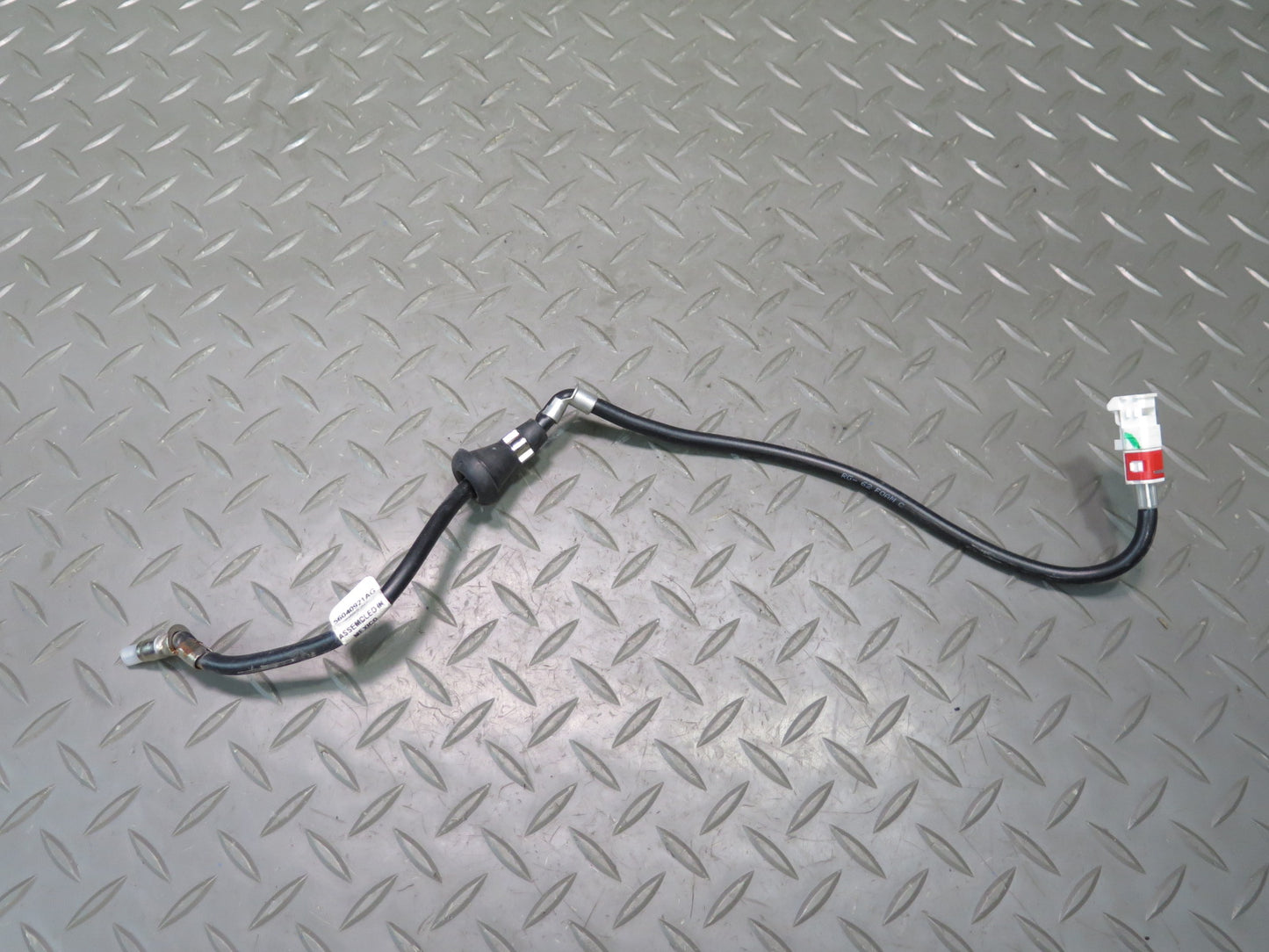 18-23 Jeep Wrangler JL Radio Antenna w Wiring 56040921AG OEM