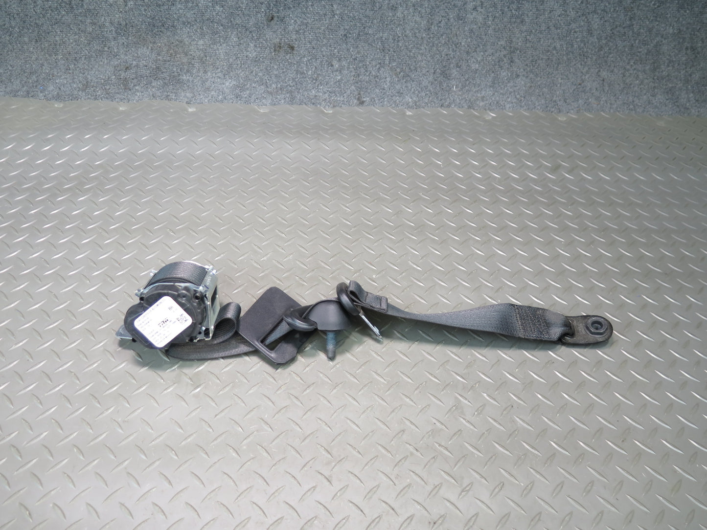 18-21 JEEP WRANGLER UNLIMITED RUBICON JL SET OF 2 REAR LEFT & RIGHT SEATBELT RETRACTORS 6AC45TX7AC OEM