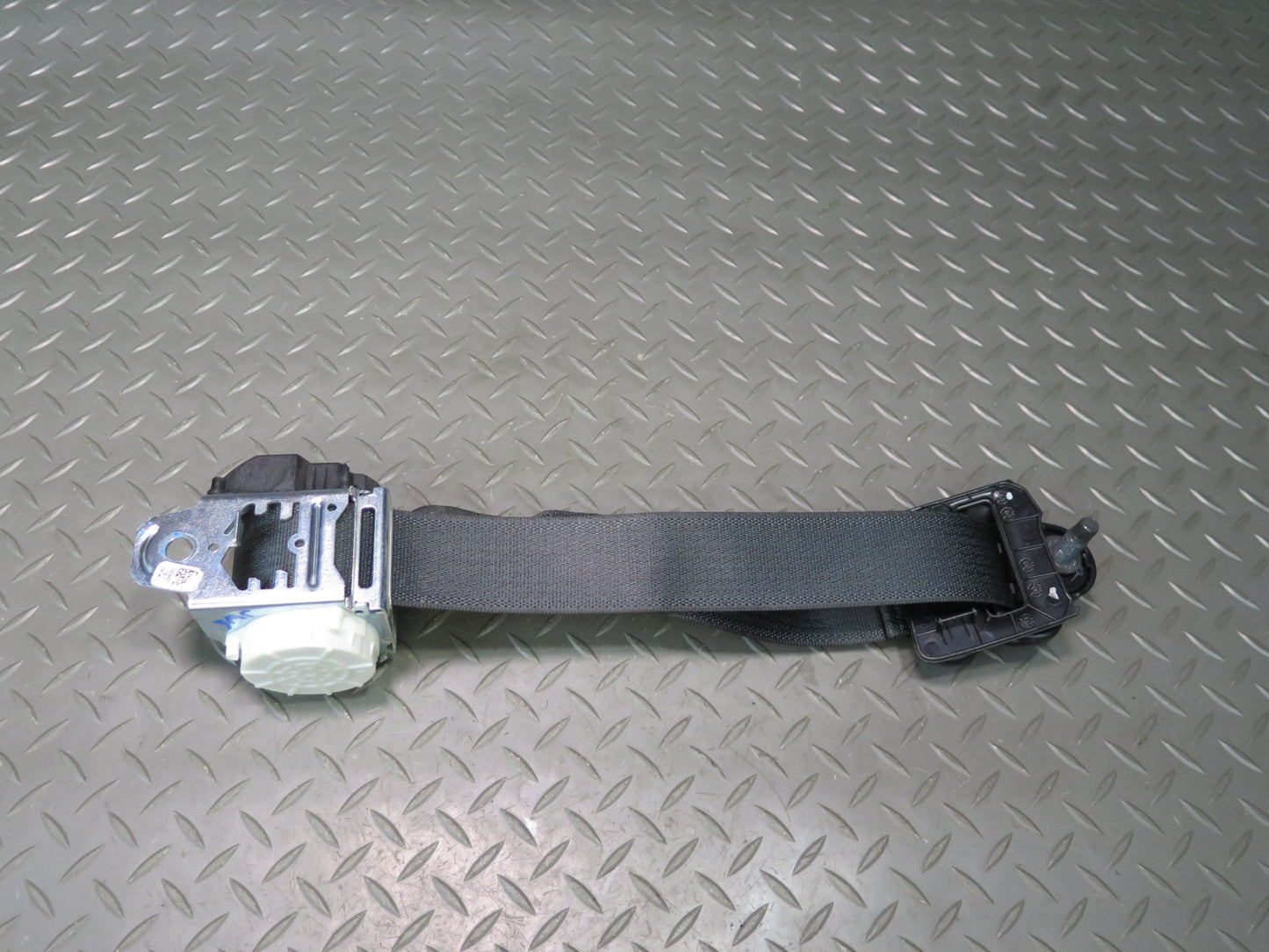 18-21 JEEP WRANGLER UNLIMITED RUBICON JL SET OF 2 REAR LEFT & RIGHT SEATBELT RETRACTORS 6AC45TX7AC OEM