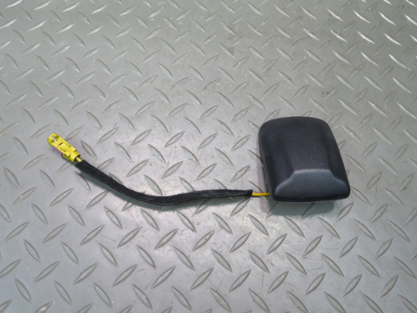 18-23 Jeep Wrangler JL Satellite Radio Antenna 68293949AA OEM