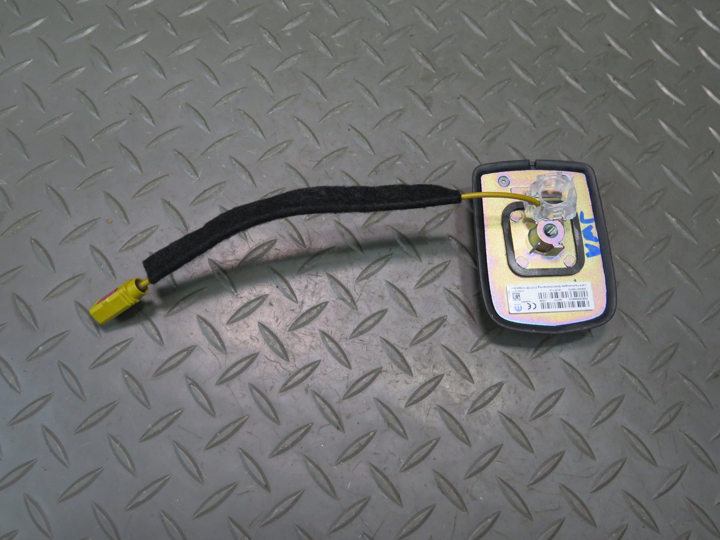 18-23 Jeep Wrangler JL Satellite Radio Antenna 68293949AA OEM