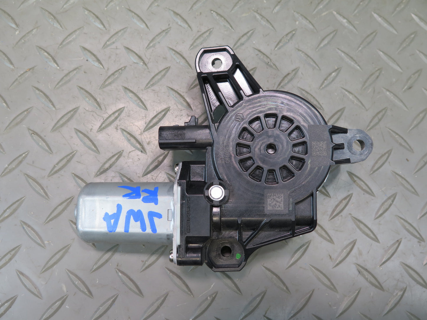 18-23 Jeep Wrangler JL Rear Right Door Window Motor OEM