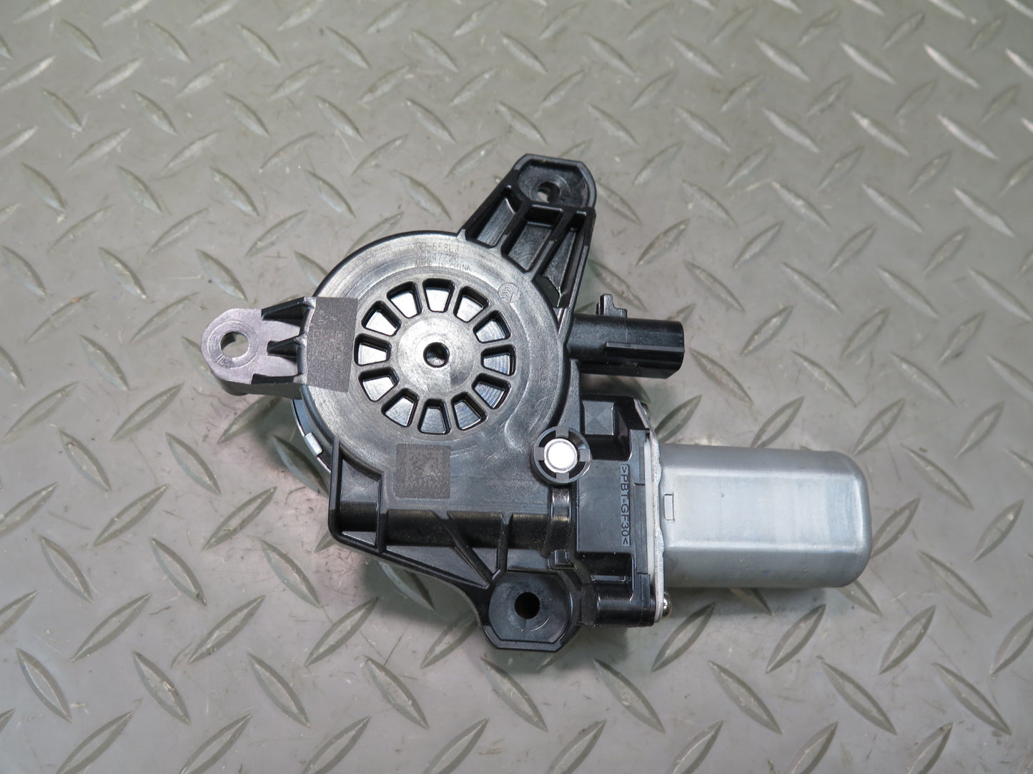 18-23 Jeep Wrangler JL Rear Left Door Window Motor OEM