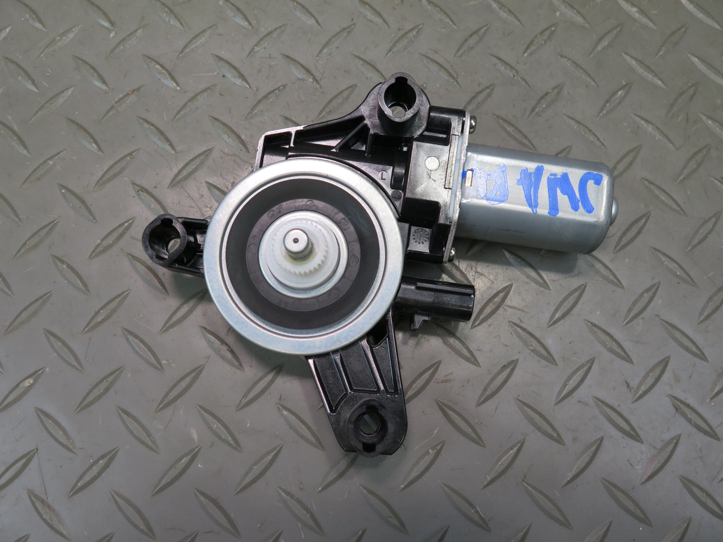 18-23 Jeep Wrangler JL Rear Left Door Window Motor OEM