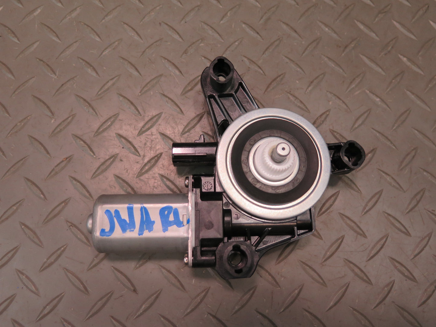 18-23 Jeep Wrangler JL Rear Left Door Window Motor OEM