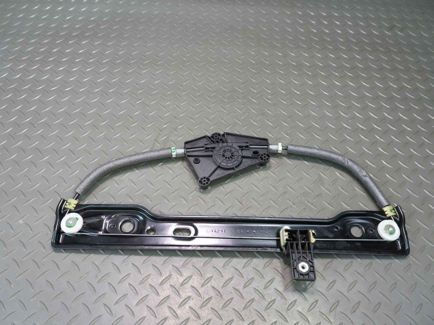 18-23 Jeep Wrangler JL Rear Right Door Window Regulator NO Motor OEM