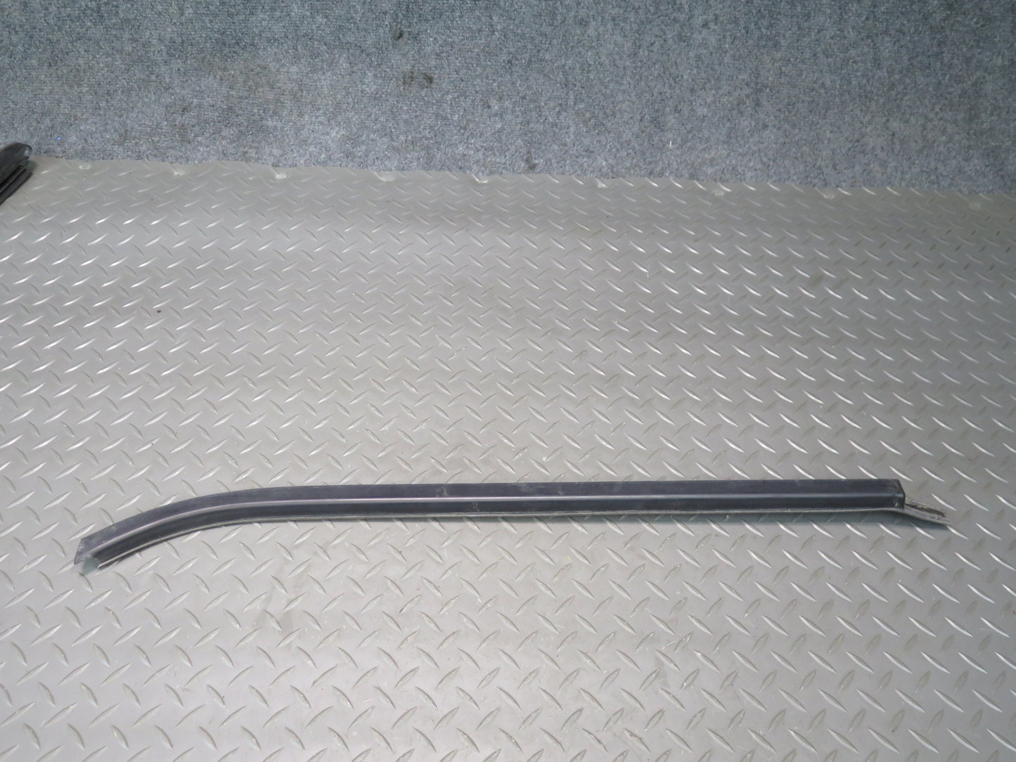 18-23 Jeep Wrangler JL 4-DOOR Set of 8 Door Window Weatherstrip Seal Gasket OEM