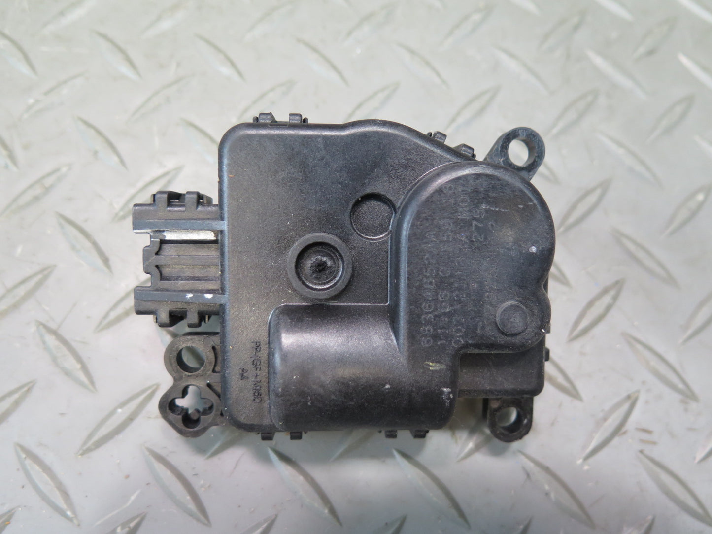 18-23 Jeep Wrangler JL Set of 4 A/C Heater Flap Door Actuator Motor OEM