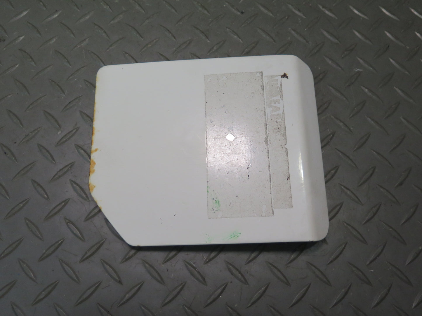 97-03 VW Eurovan T4 Fuel Tank Filler Door Lid Cover White OEM