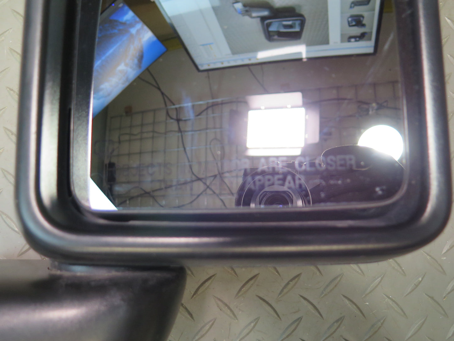 18-23 Jeep Wrangler JL Right Side View Heated Power Mirror OEM