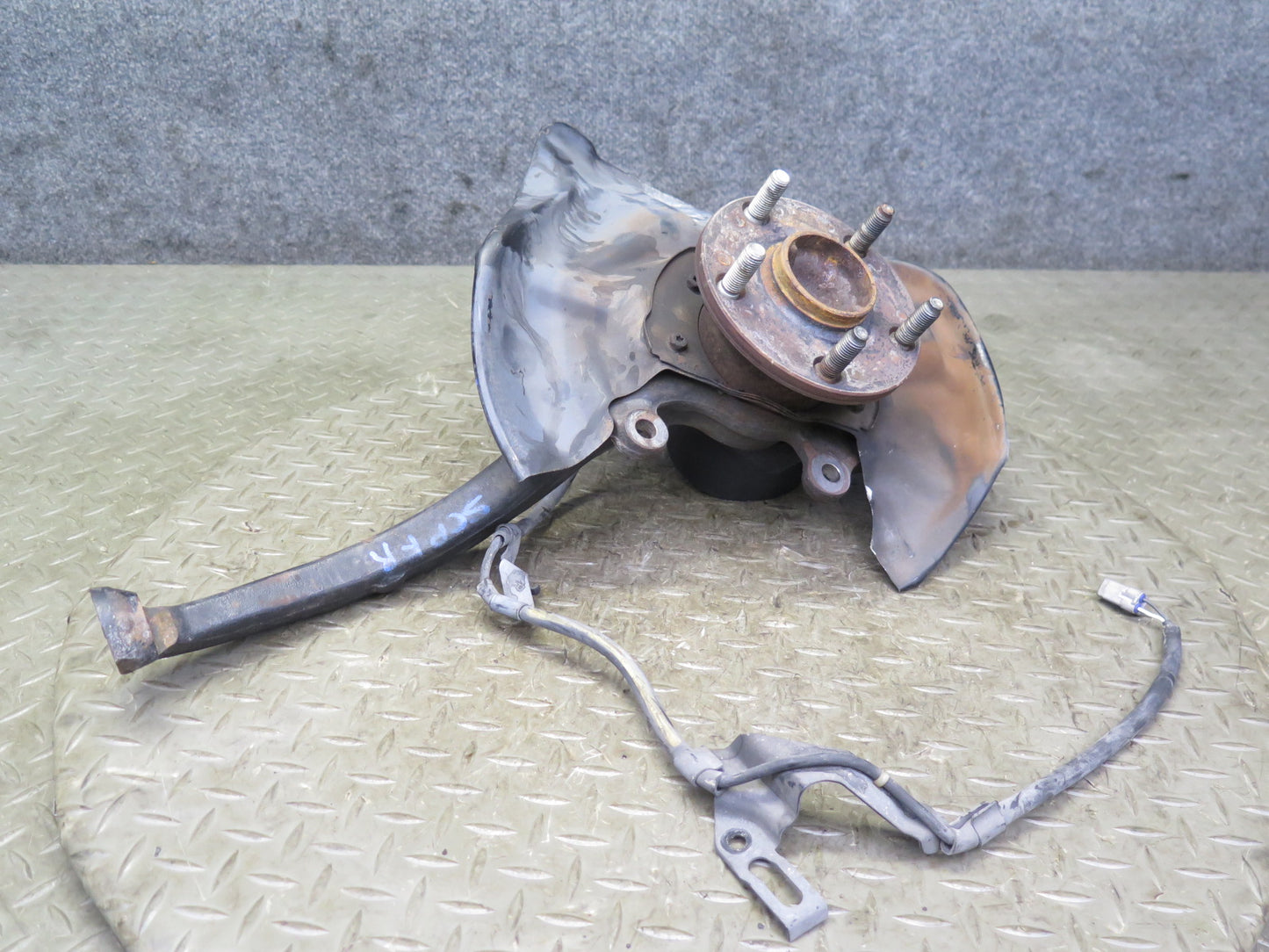 02-10 Lexus SC430 Front Right Side Spindle Knuckle Wheel Hub Bearing 104K OEM