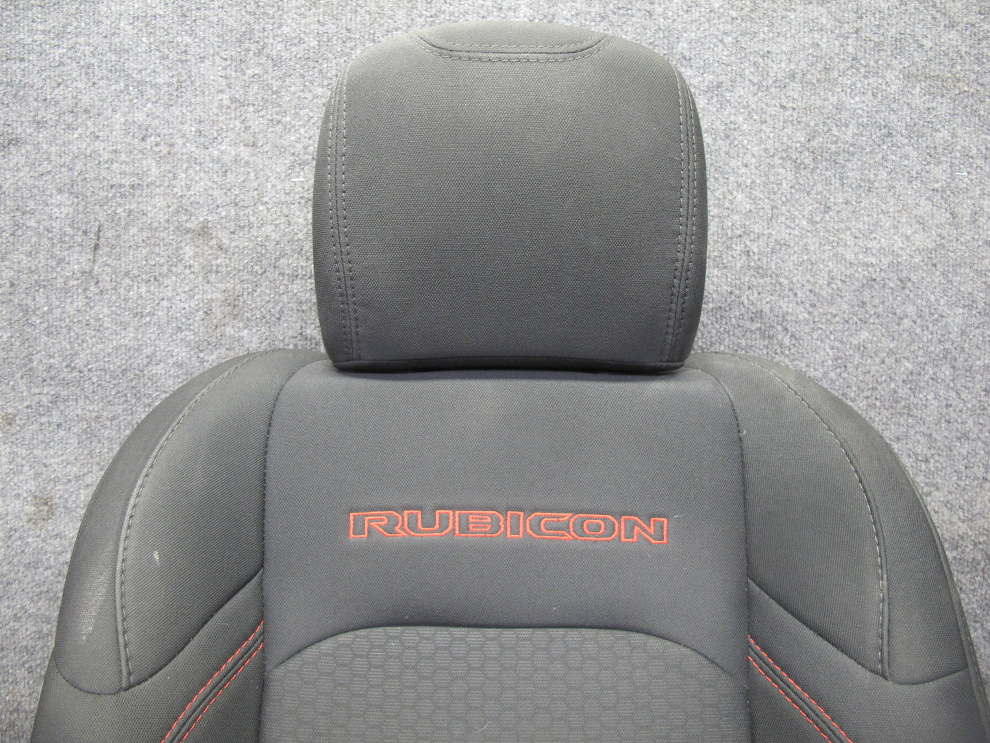 18-19 Jeep Wrangler Rubicon 4-DOOR RED Stiches Front & Rear Cloth Seat Set OEM