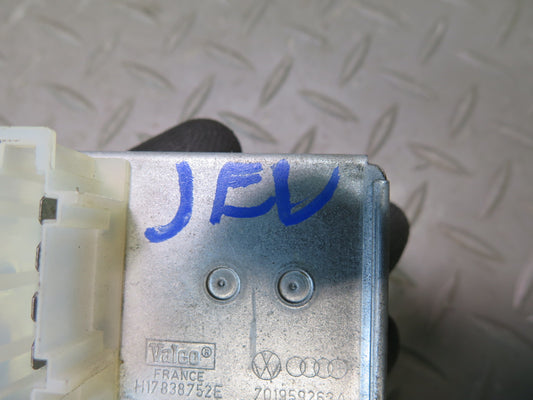 99-03 VW Eurovan T4 Front A/C Heater Blower Motor Fan Resistor 701959263A OEM