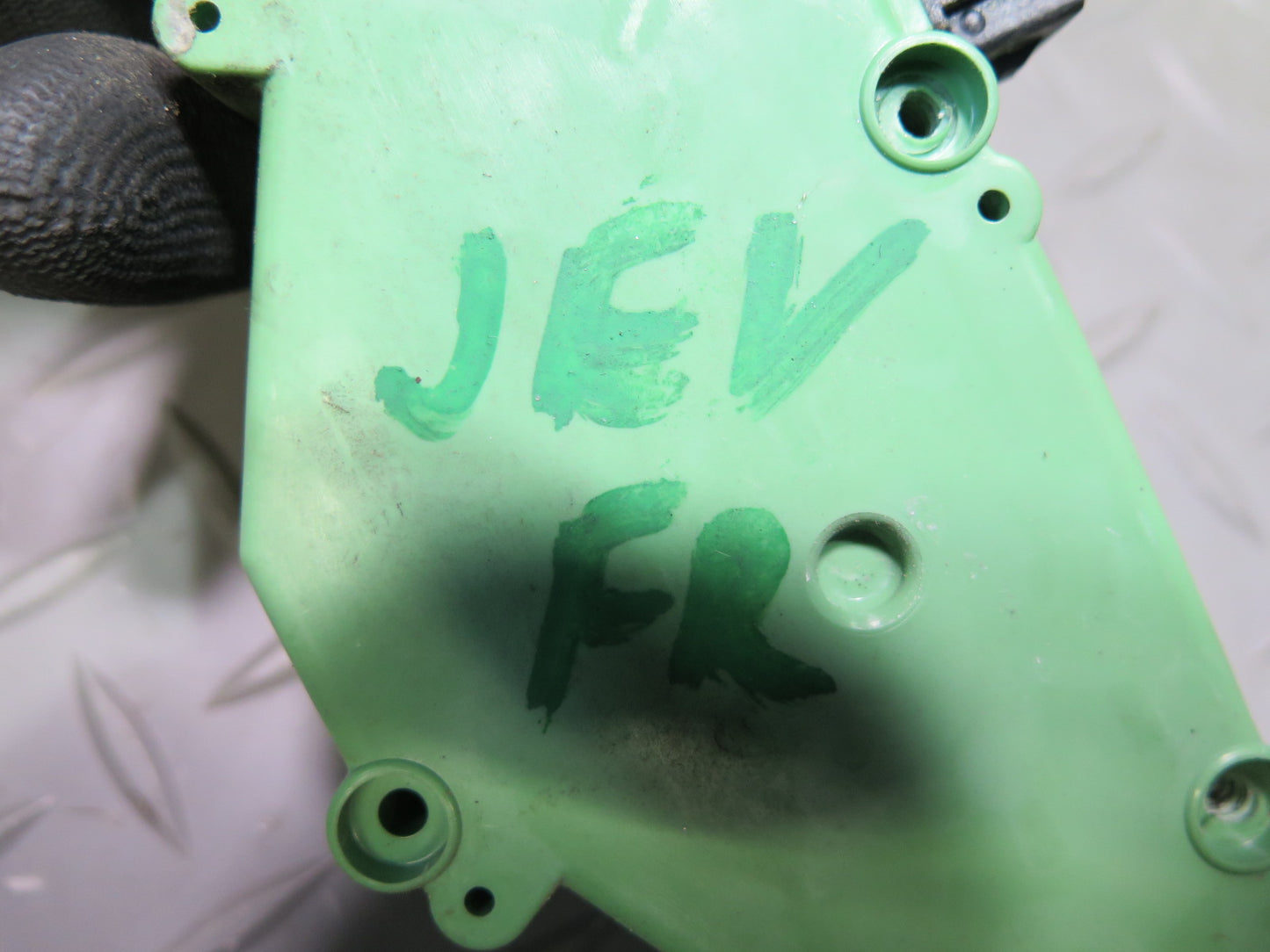 97-03 VW Eurovan T4 Front Left or Right Door Lock Actuator Motor 701959781 OEM