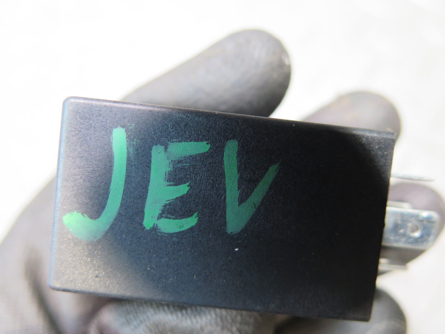 01-03 VW Eurovan T4 A/C Air Condition Fuse Relay Module 701959141B OEM