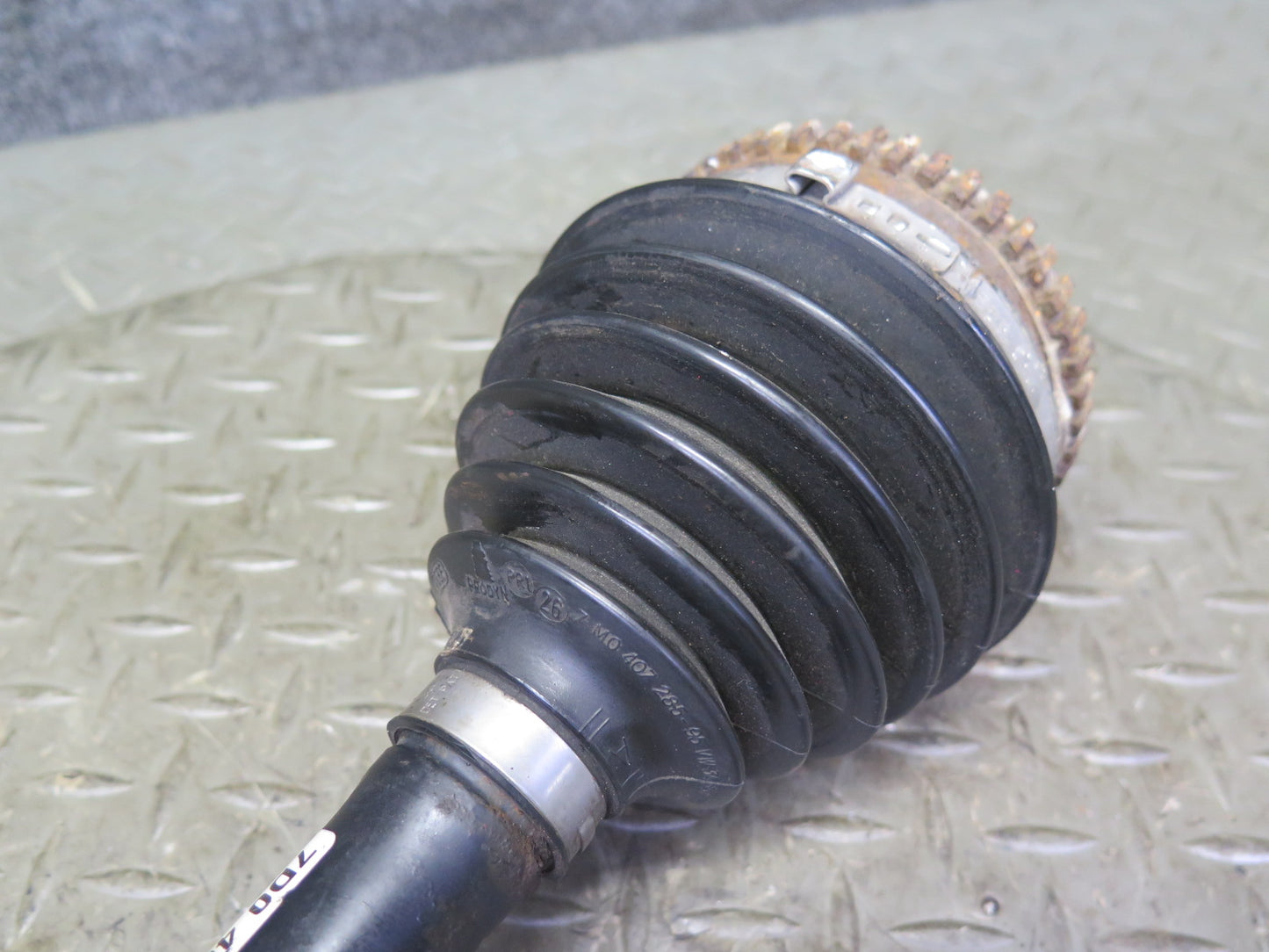 01-03 VW Eurovan T4 2.8L Front Right Suspension Axle Shaft 7D0407271A OEM