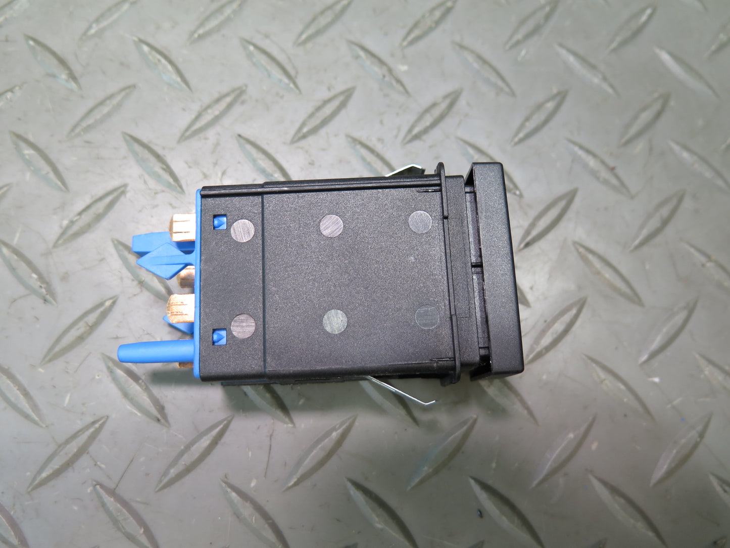 97-03 VW Eurovan T4 Emergency Hazard Flasher Light Defrost Button Switch Set OEM