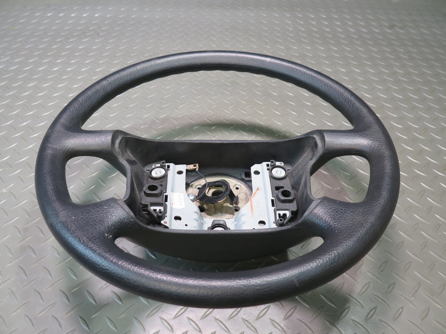 99-03 VW Eurovan T4 4-SPOKE Steering Black OEM