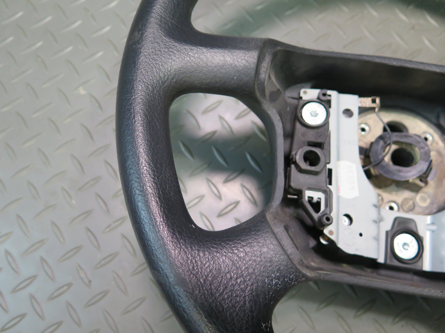 99-03 VW Eurovan T4 4-SPOKE Steering Black OEM