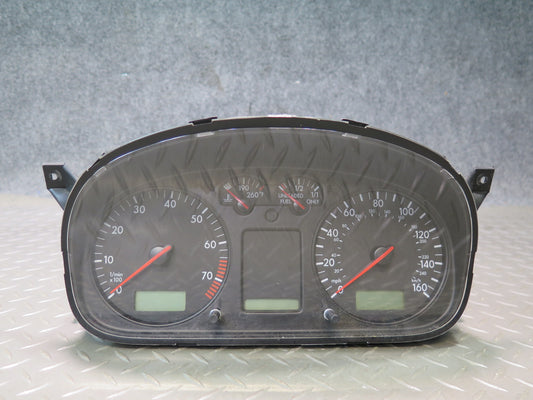 01-03 VW Eurovan T4 Instrument Cluster Gauge Speedometer 7D0920902T OEM