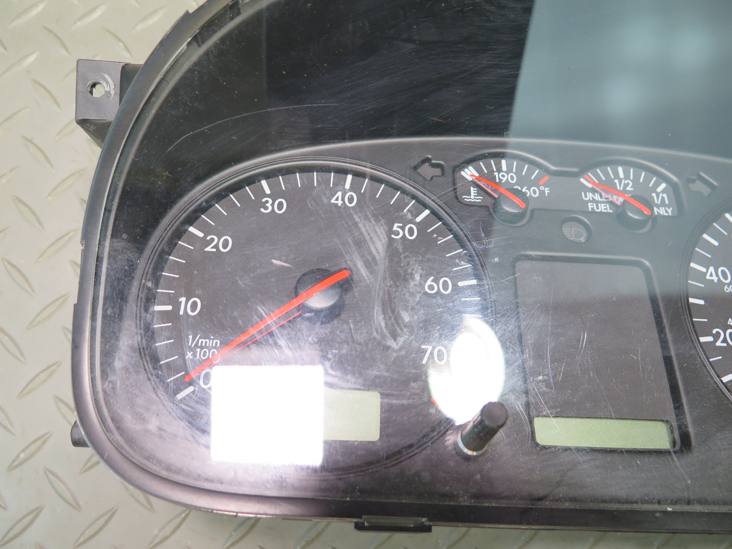 01-03 VW Eurovan T4 Instrument Cluster Gauge Speedometer 7D0920902T OEM