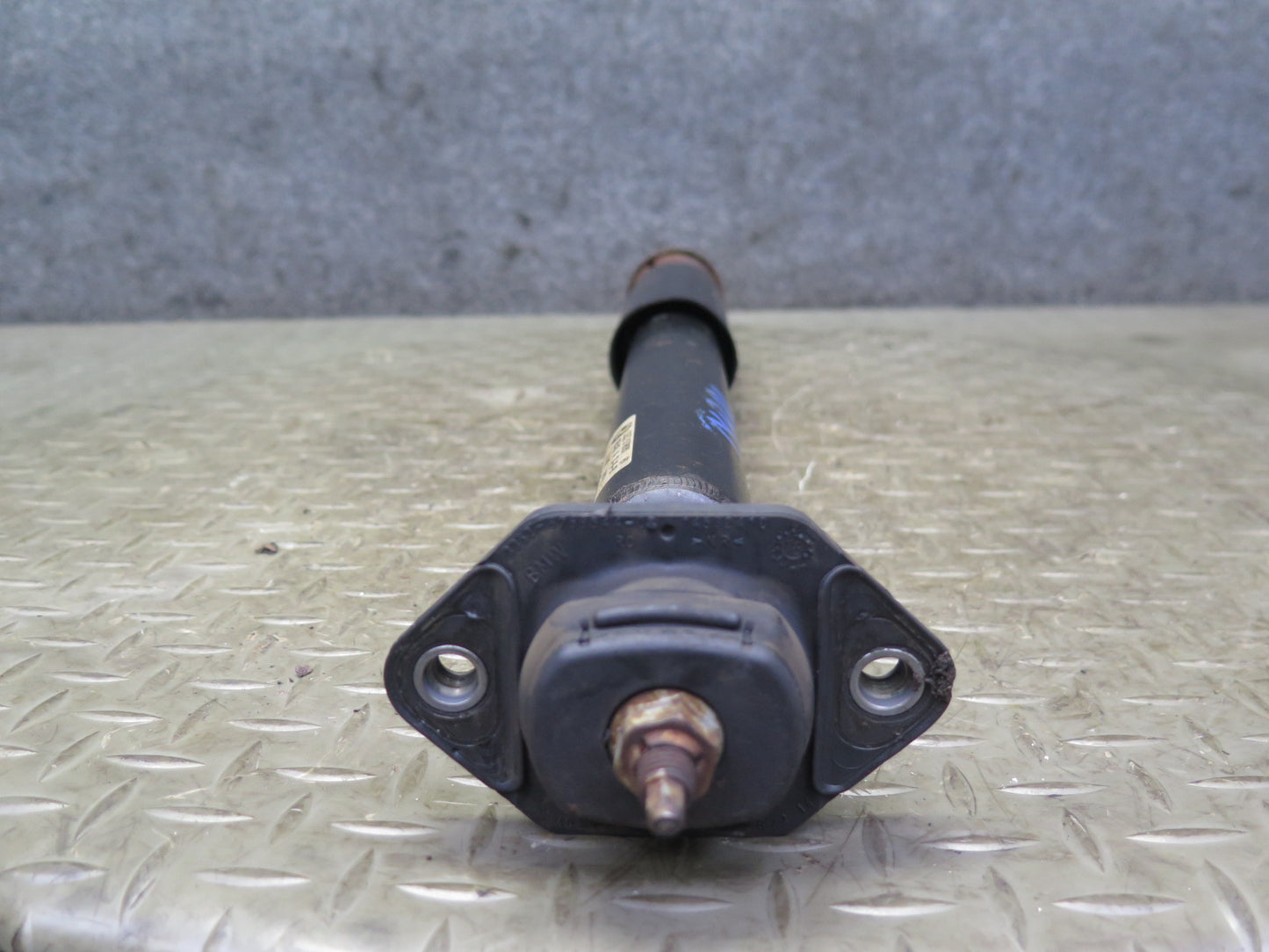 11-13 BMW E90 E92 E93 335i RWD Rear Left or Right Strut Shock Absorber OEM